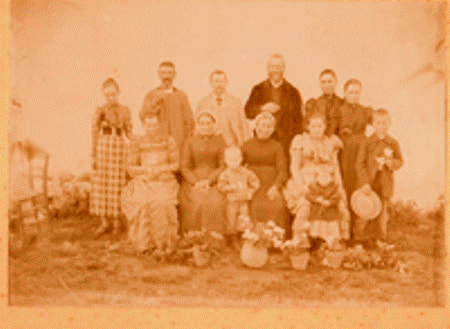 02Familleshorscadrepetit